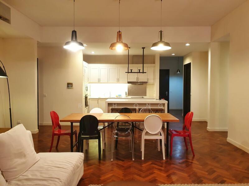 Quayside Seafront Resort Condominiums - 1