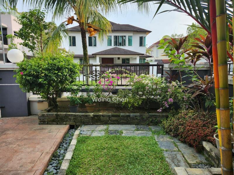 Bungalow at Kota Damansara - 5