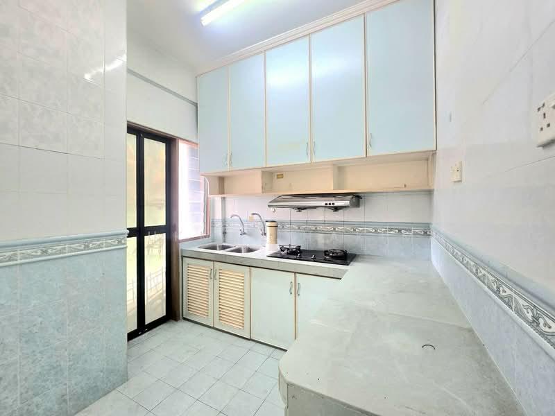 Kenari Court - 3