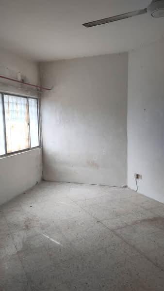 Strawberry Court Apartment - 2