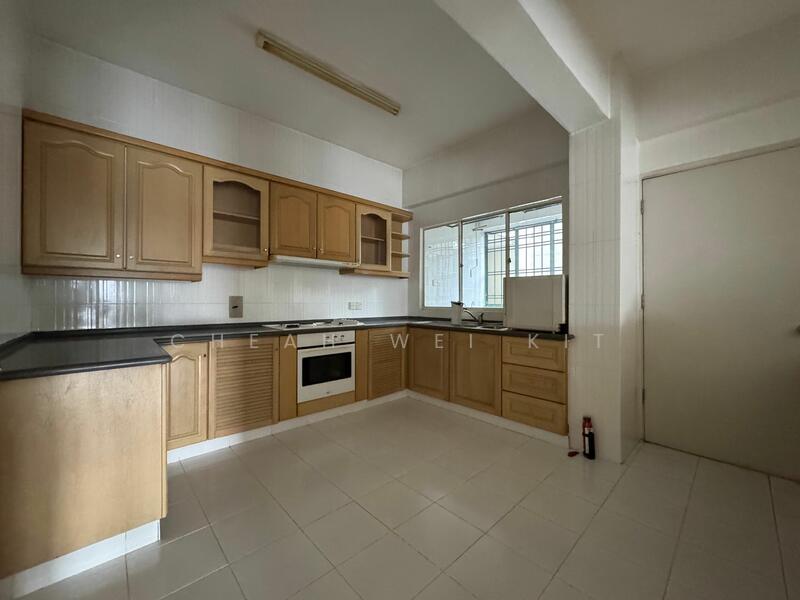 Bungaraya Condominium - 2