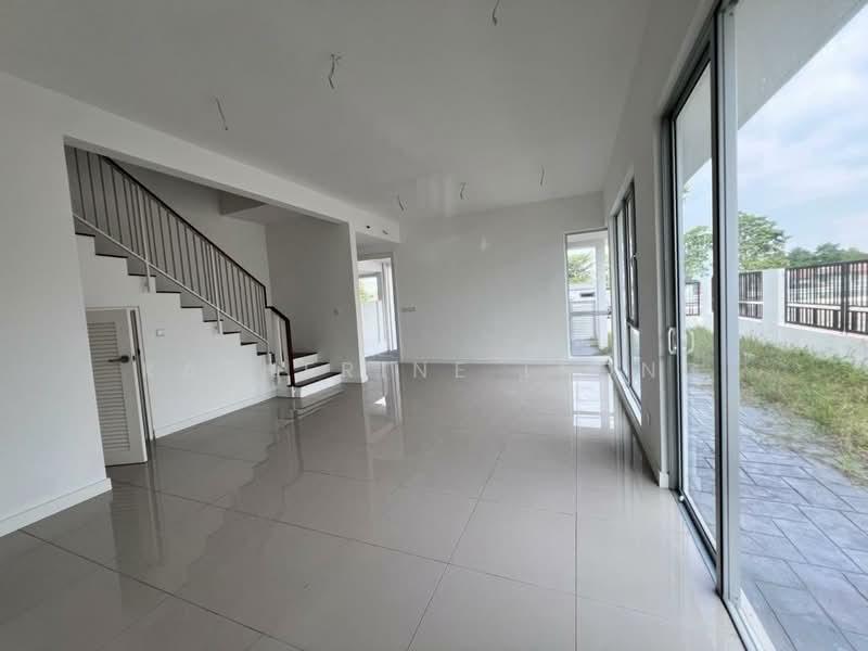 Garland Residence - 4