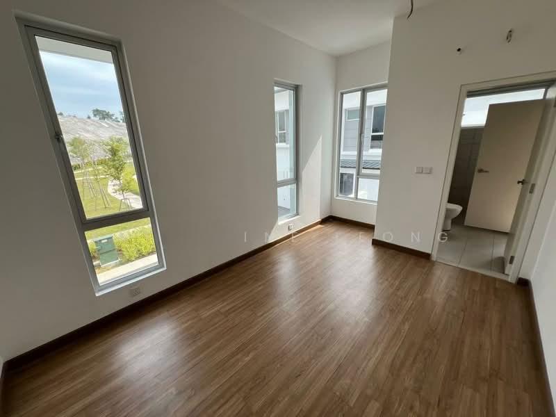 Garland Residence - 5