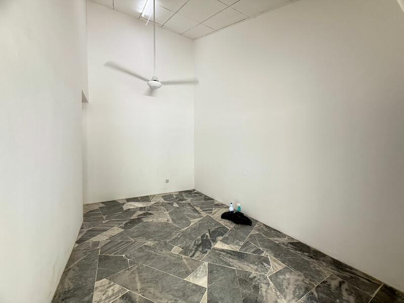 Taman Velox - 2