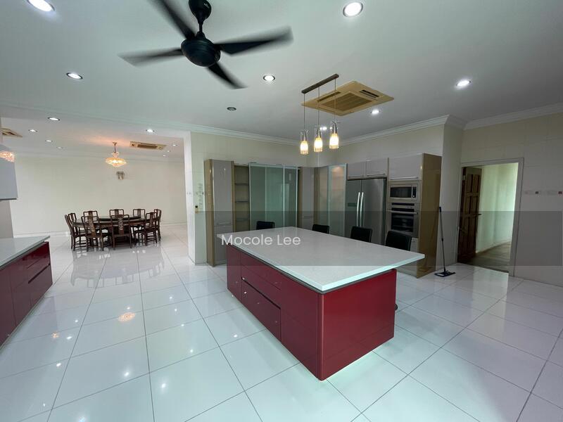 Gurney Palace - 4
