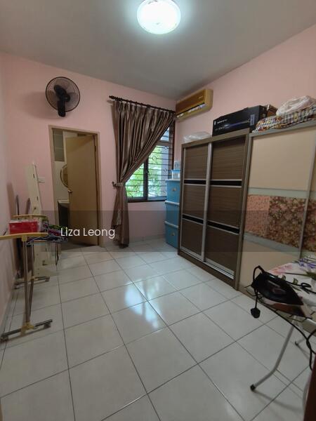 Nusa Idaman Precinct 8 - 2