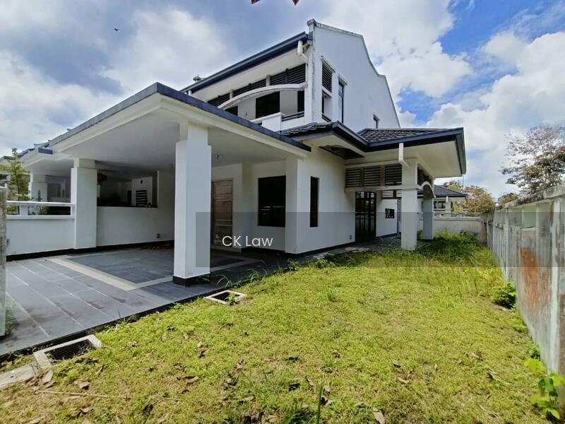 Eco Majestic Cradleton, Brand New End Lot - 1