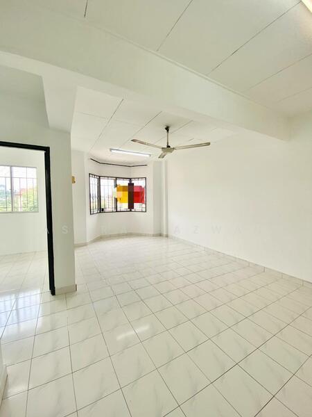 Pangsapuri Carmila - 4