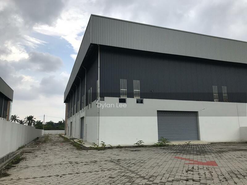2.5 Storey Freehold Factory Warehouse With 250 Amps @ Tmn Perindustrian Ringan Juru For Sale - 1