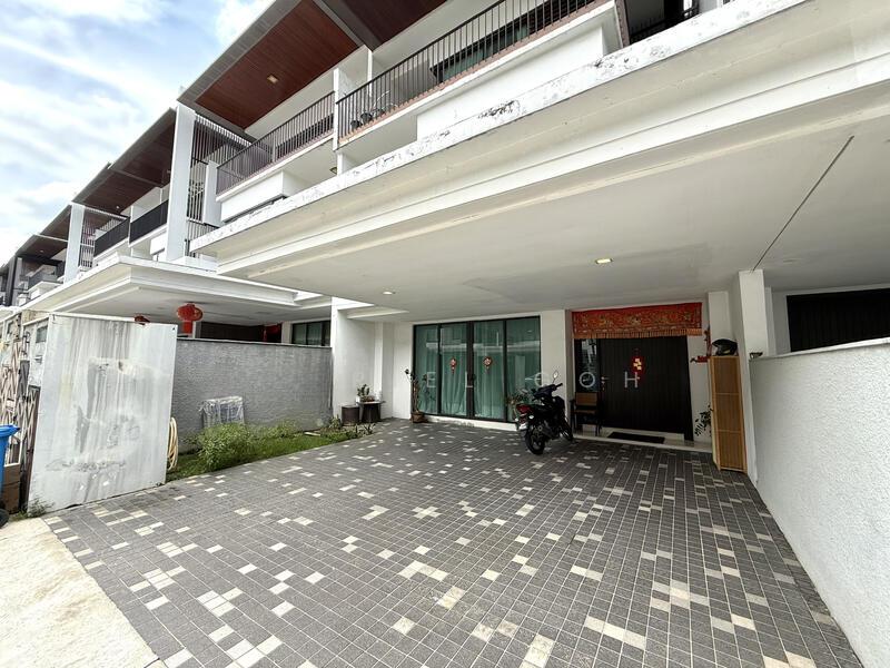 Duta Villa - 1