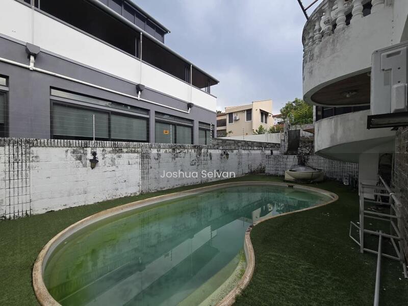 Bungalow at Bukit Damansara - 3
