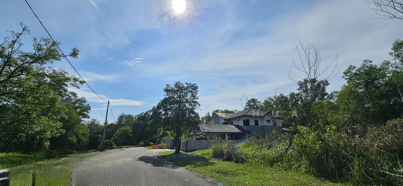 Bungalow Lot @ Bdr Tasek Kesuma, Beranang, Selangor - 5