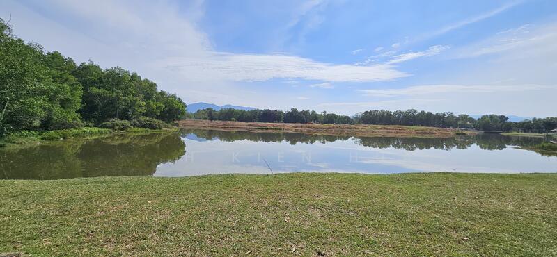Bungalow Lot @ Bdr Tasek Kesuma, Beranang, Selangor - 2