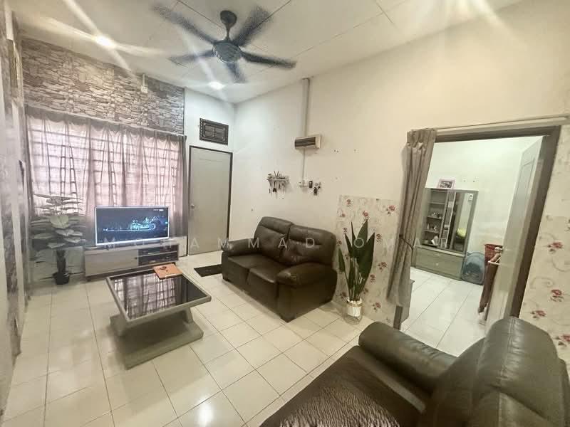 Taman Desa Kenanga 2 - 3