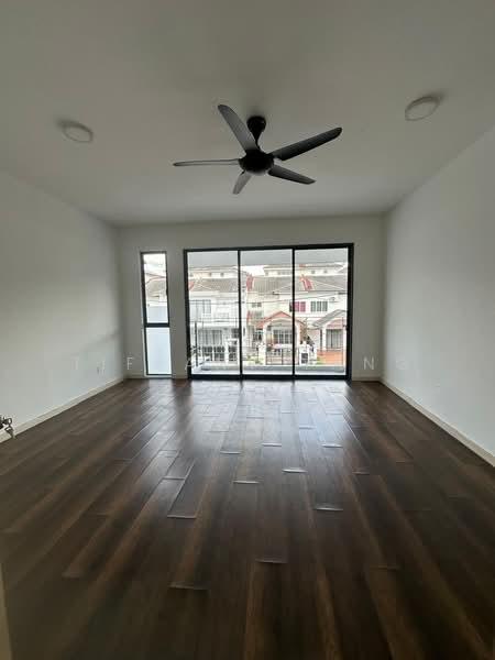 Bandar Country Homes - 5