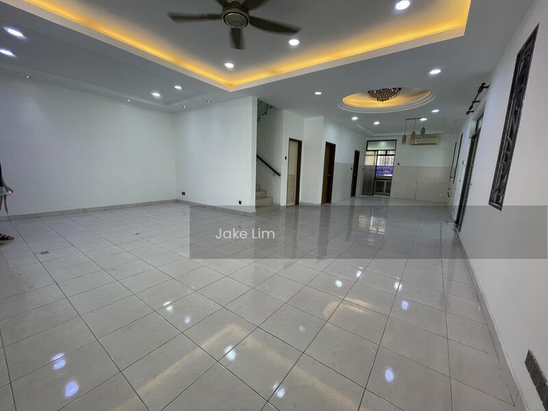 Bandar Sungai Long - 2