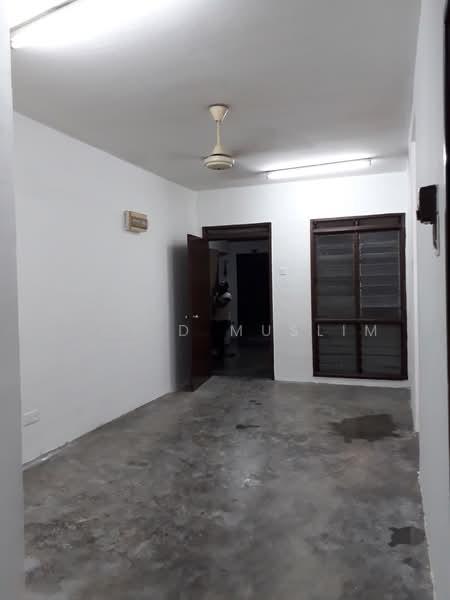 Enggang Apartment - 1