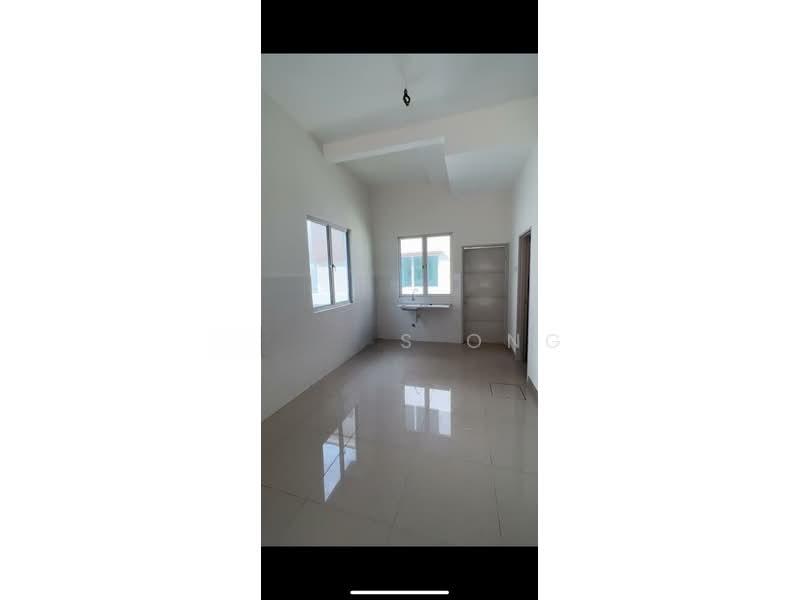 Royale Heights @ Taman Lembah Indah - 4