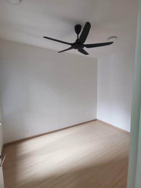 Ashino @ Gravit8 - 3