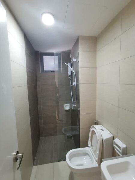 Ashino @ Gravit8 - 2