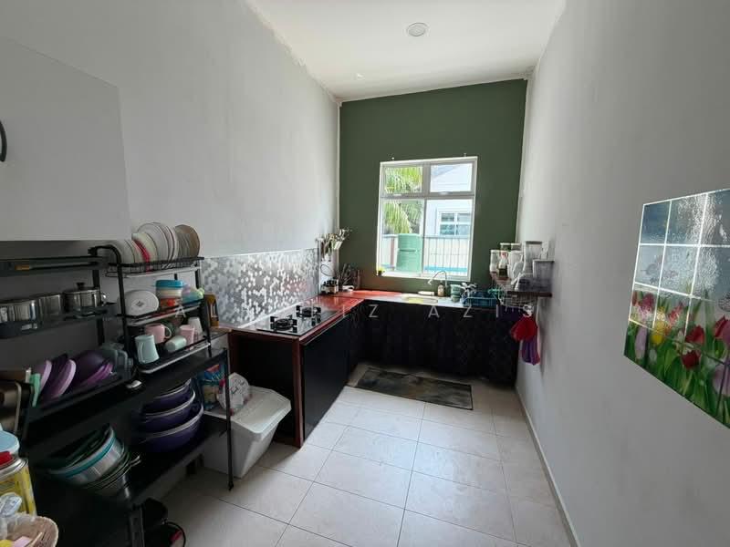 Taman Cahaya Menanti - 4