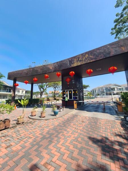 Villa Raintree 2 - 1