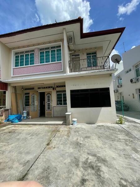 George Town - 3