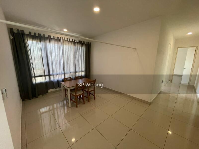Woodsbury Suites - 3
