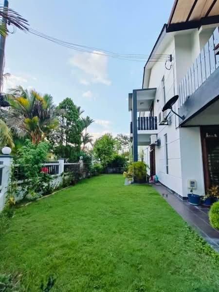 Taman Nusa Bestari - 4