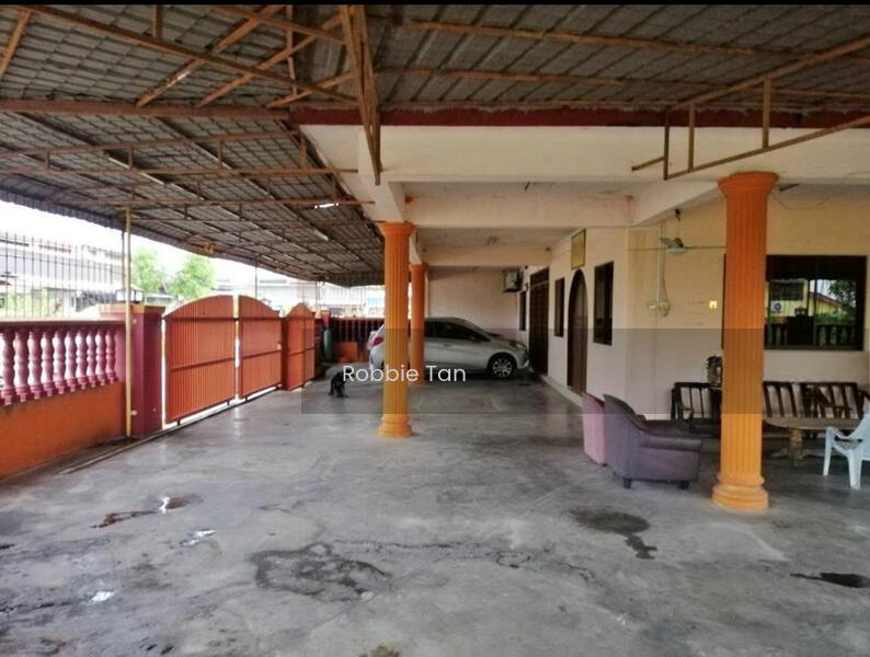 Taman Johor Jaya - 1