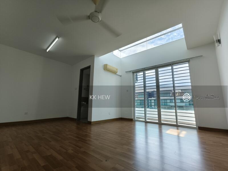 Tiara East - 2