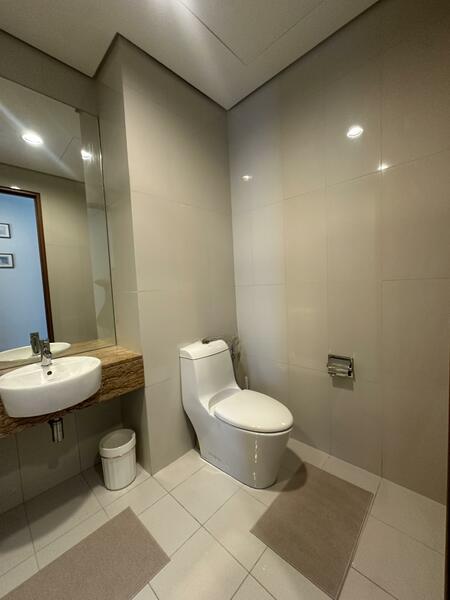 8 Gurney (The Shore Condominium) - 3