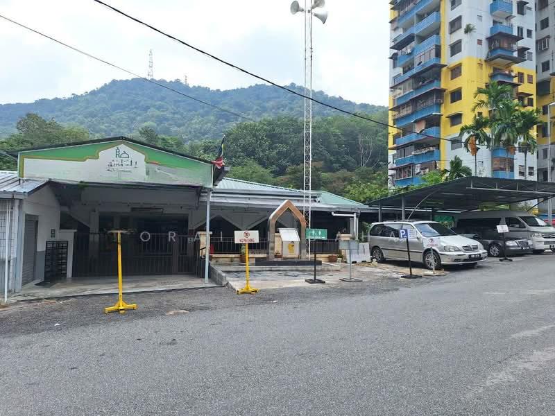 Menara Merak Kayangan - 2