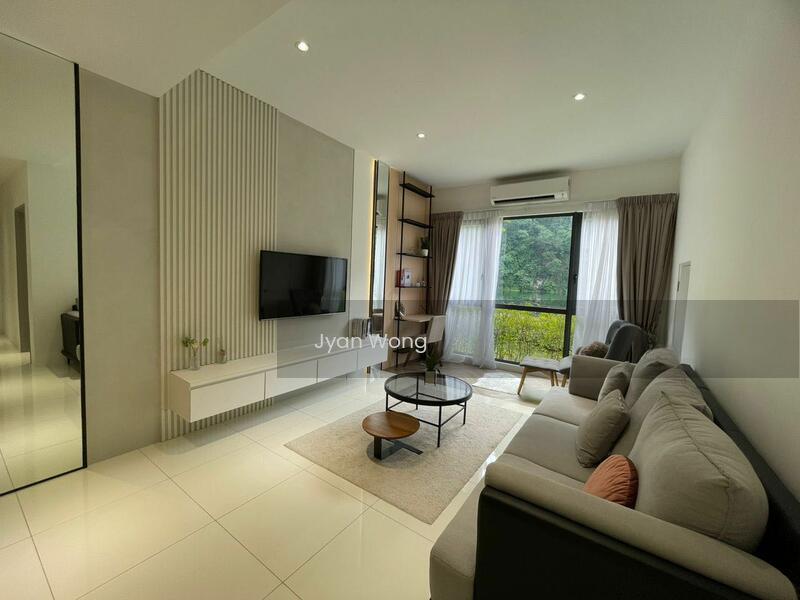 Kingfisher @ Inanam - 1