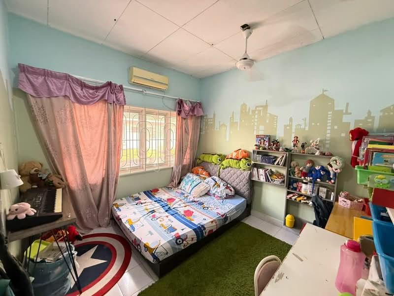 Taman Subang Murni - 4