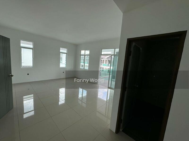 TAMAN PUTERI EMAS - 1