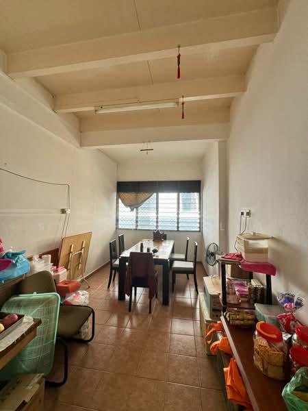 Double storey terrace in island Park Greenlane - 3