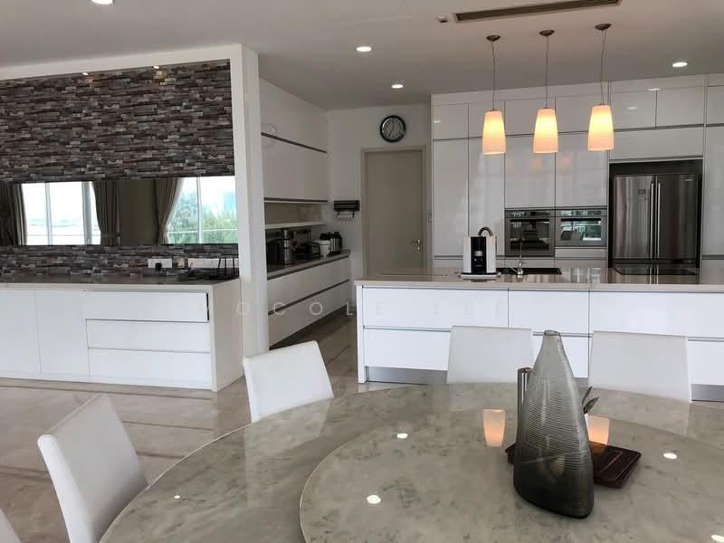 8 Gurney (The Shore Condominium) - 2