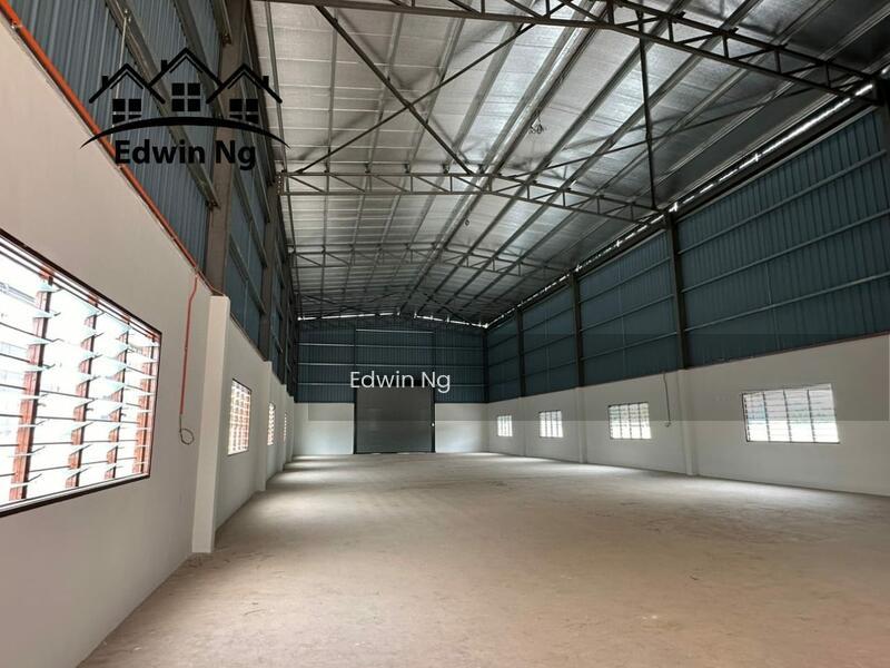 Taman IKS Nafiri Industrial Hub @ Valdor - 3