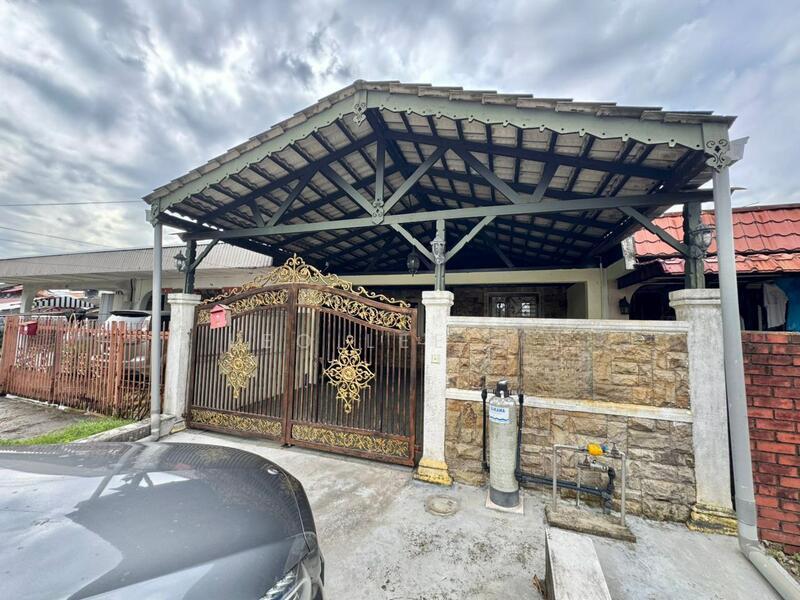 Jalan Padi , Bandar Baru Uda , Johor Bahru - 1