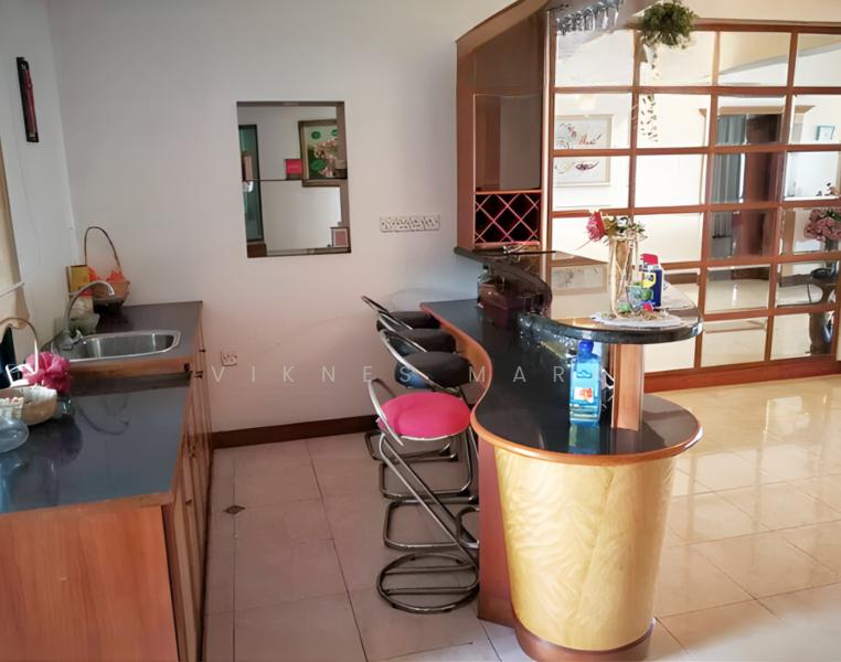 Silverton Condominium - 3