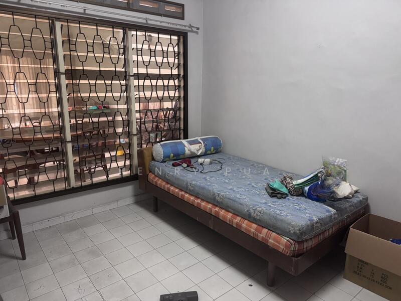 Taman kolam air, johor bahru, johor - 5