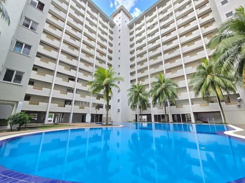 Putri Ria Apartment - 1