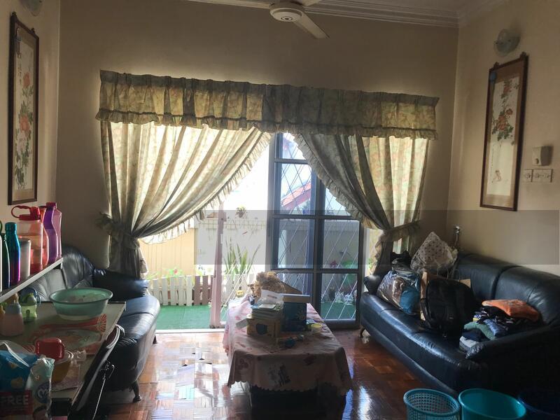 Semi-D house at USJ - 3