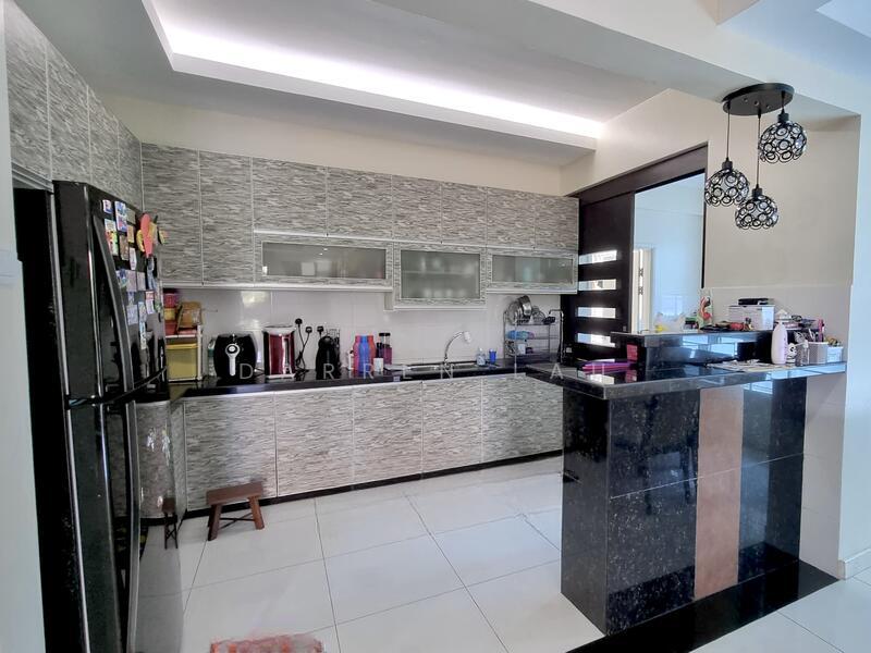 Platino Condominium - 4