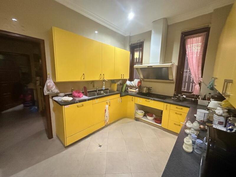 Bandar Sungai Long - 4