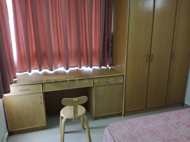 Gurney Park Condominium - 4