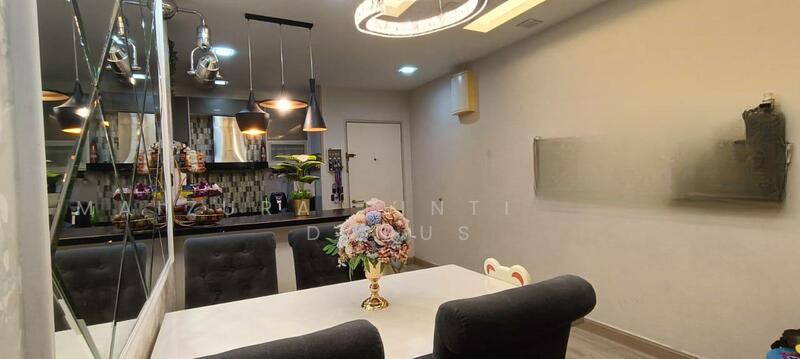 D'Cassia - 2