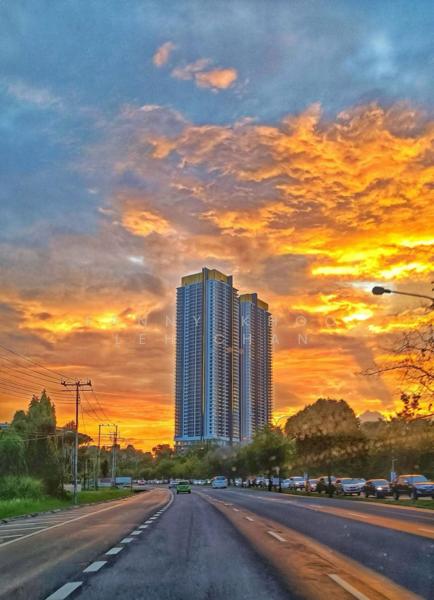 Jesselton Twin Towers - 1