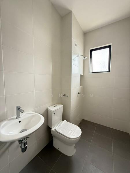 Eco Botanic Corner Lot Unit - 4